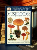 Thomas Laessoe - Mushrooms (Dorling Kindersley Handbooks)