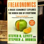 Steven D. levitt, Stephen J. Dubner - Freakonomics